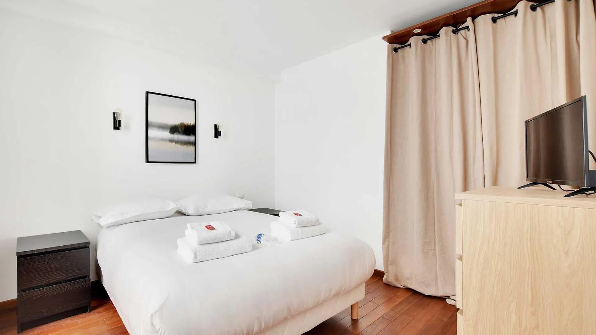 Charming Home Convention Serres Paris